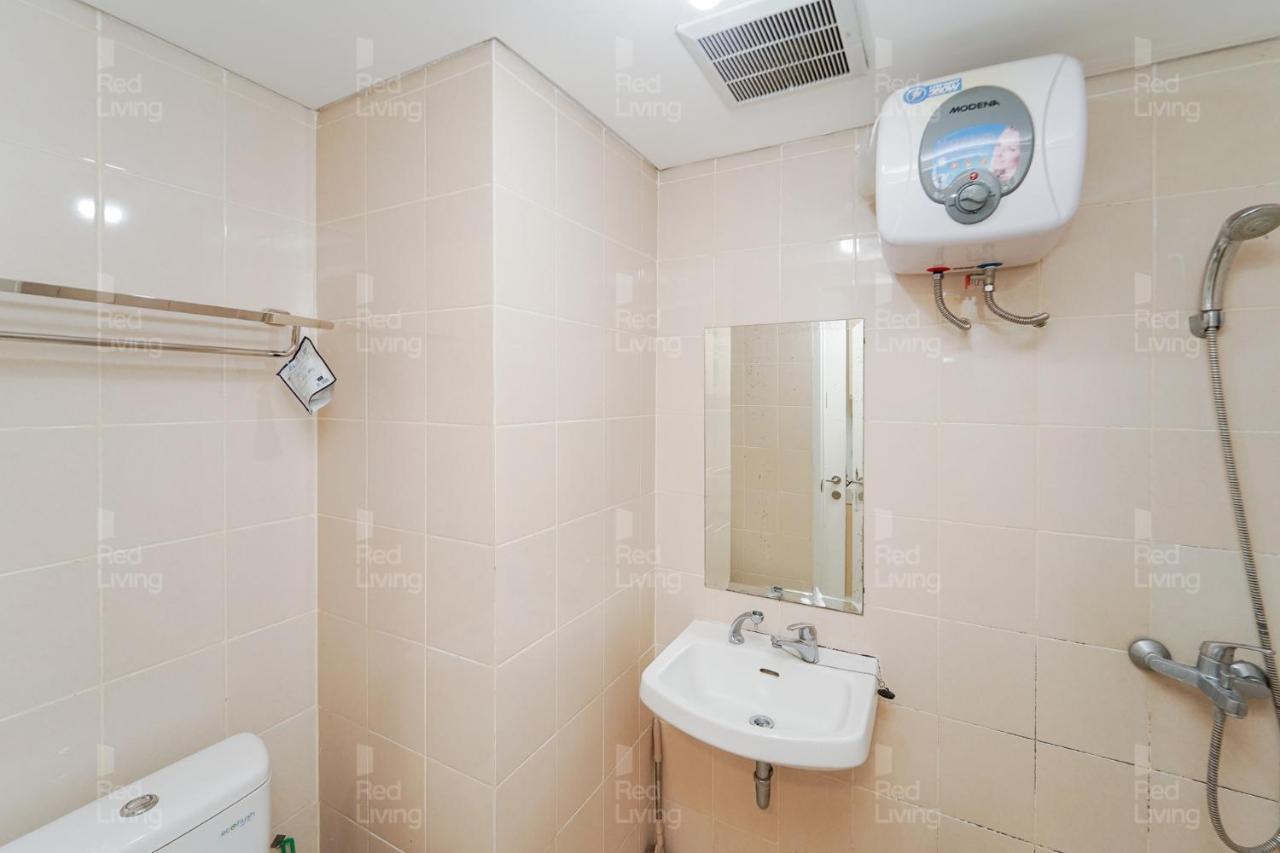 Redliving Apartemen Parahyangan Residence - Anton Rooms Бандунг Екстериор снимка