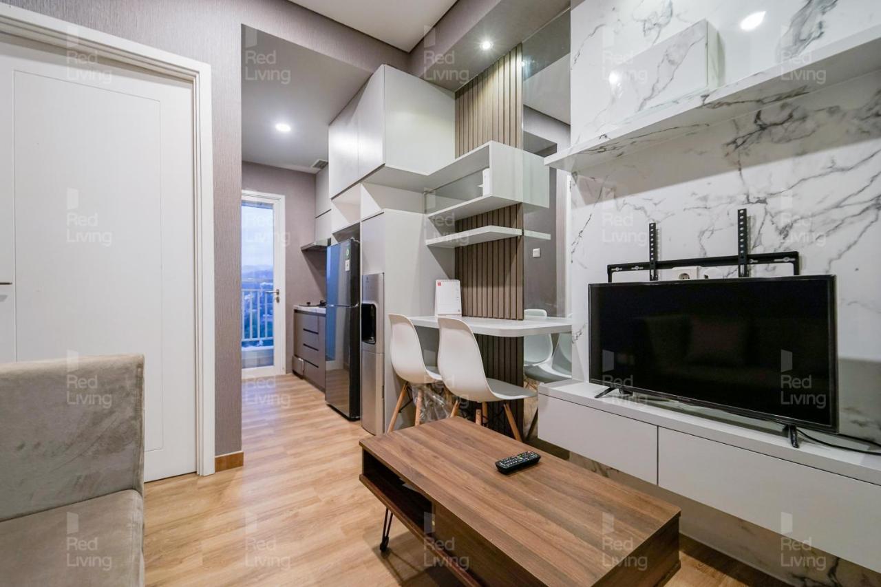 Redliving Apartemen Parahyangan Residence - Anton Rooms Бандунг Екстериор снимка